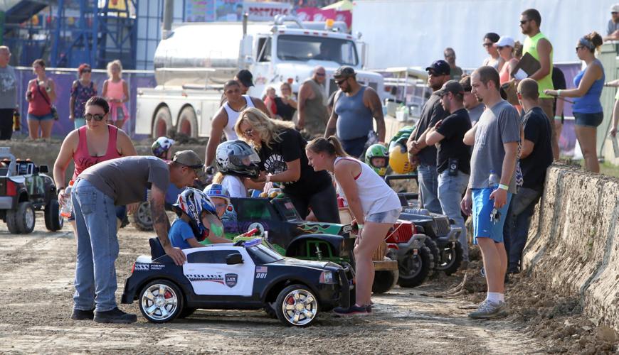 Demolition derby ends Lake County Fair with a smash