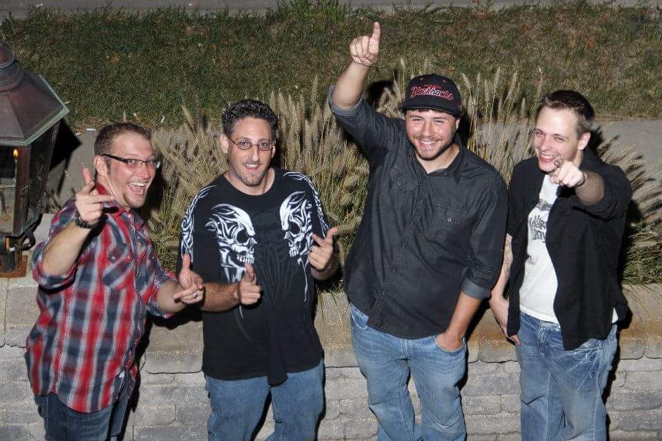 Entertainment Muddsharks