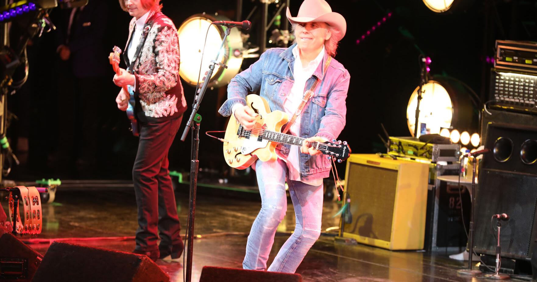 Dwight Yoakam to play Hard Rock Casino - Vimarsana News