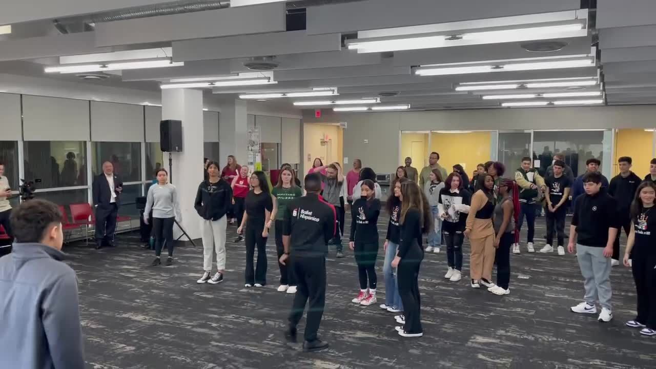 Lyvan Verdecia, with Ballet Hispánico, leads a dance workshop at IUN