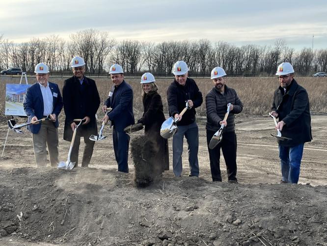 Silver Cross to bring care closer to home with Orland Park facility