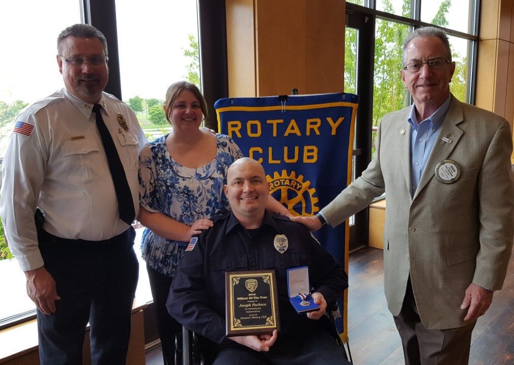 Munster Officers Honored Lake County News Nwitimes Com Officers Honored