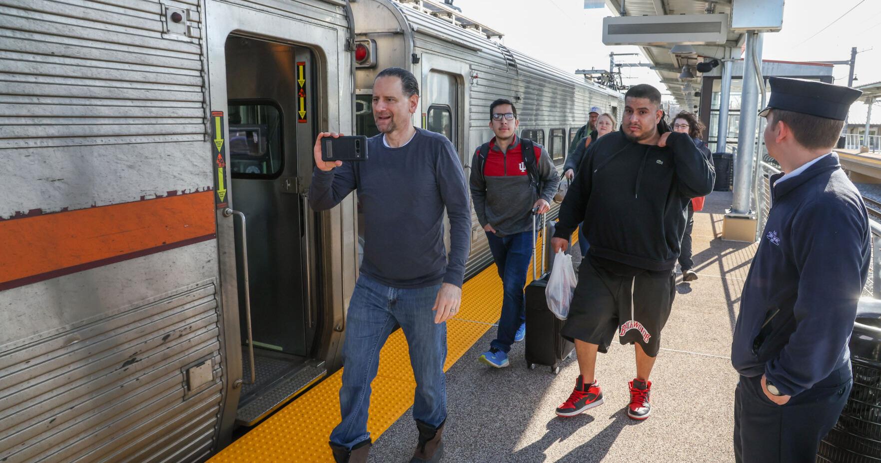 South Shore Line to implement expanded schedule May 14 - Vimarsana News