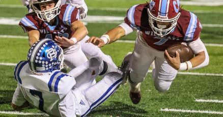 Verrett runs over Boone Grove as Hanover Central advances Verrett runs over Boone Grove as Hanover Central advances