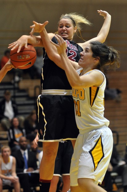 Crusaders hold off St. Joseph's women's basketball team 65-62 | College ...