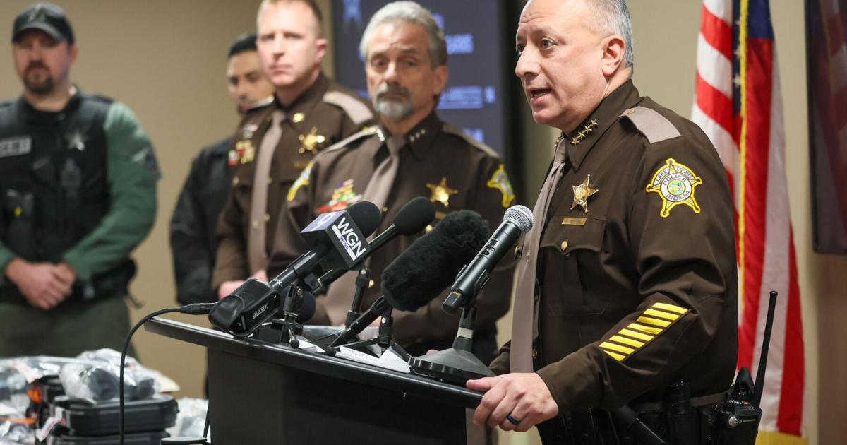 Commissioner calls for further investigation after sheriff’s gun show sting | Crime and Courts Commissioner calls for further investigation after sheriff’s gun show sting | Crime and Courts