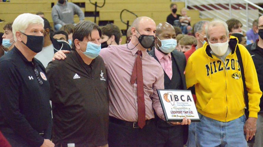 Illinois coaches association honors Lockport for long, winning basketball history