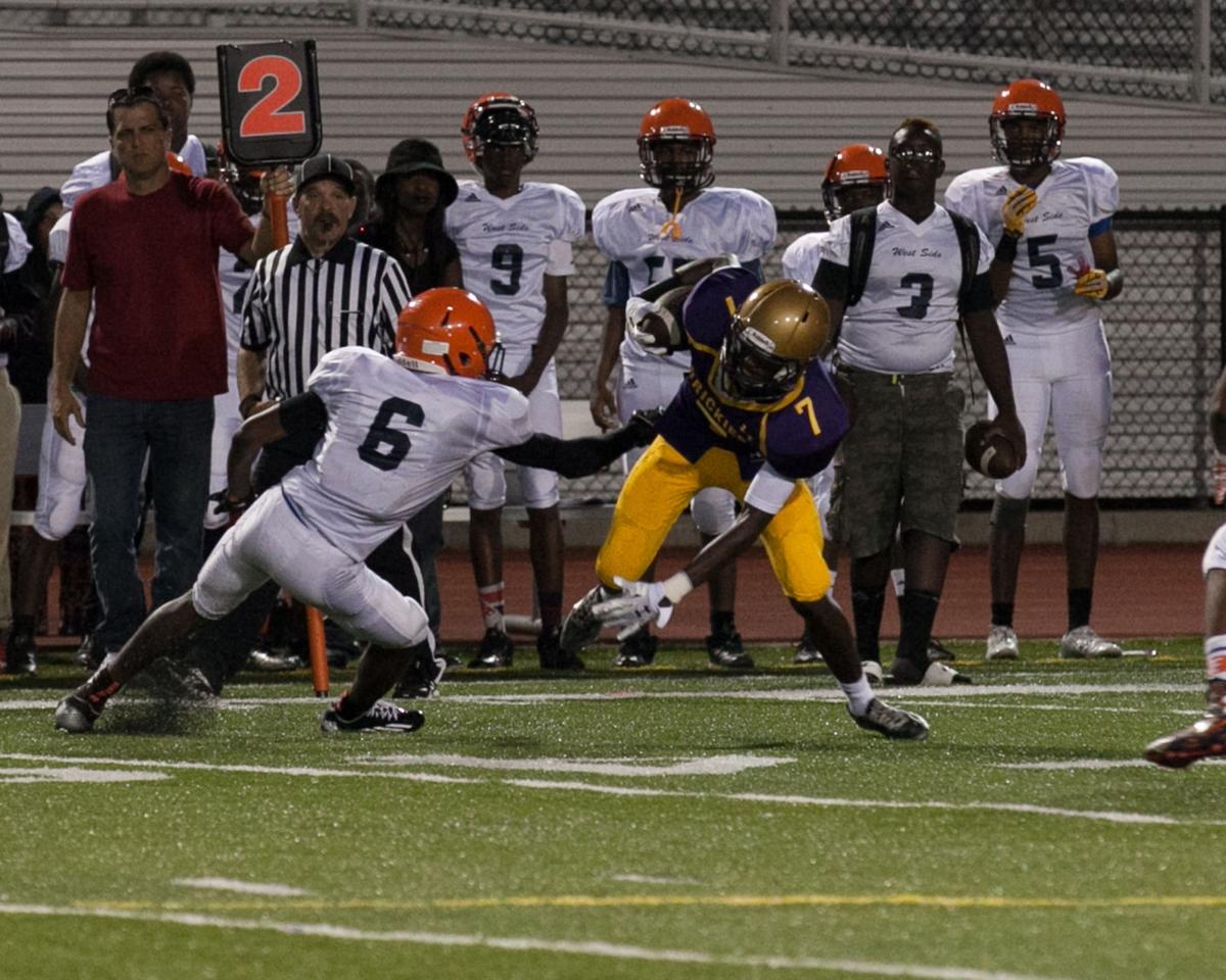 Gallery West Side at Hobart football Digital Exclusives Photo Galleries