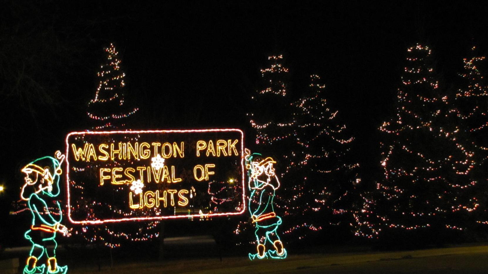 Chicago Radio Station Shifting To 24 7 Christmas Music On Friday Latest Headlines Nwitimes Com Chicago Christmas Music Radio