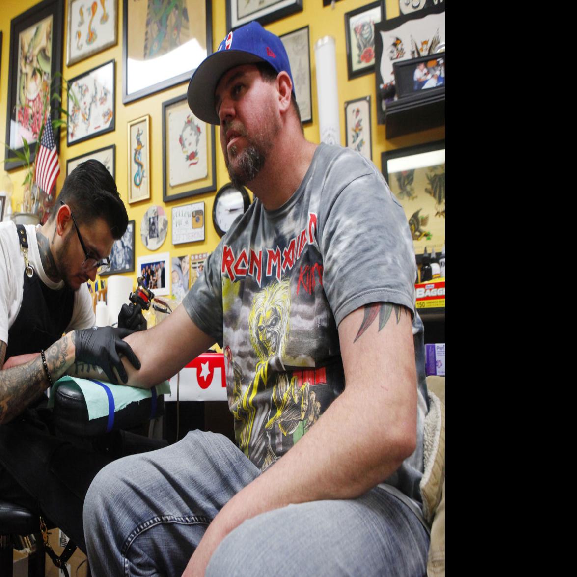 45th Street Tattoo S Annual Toy Drive Draws Hundreds In Search For