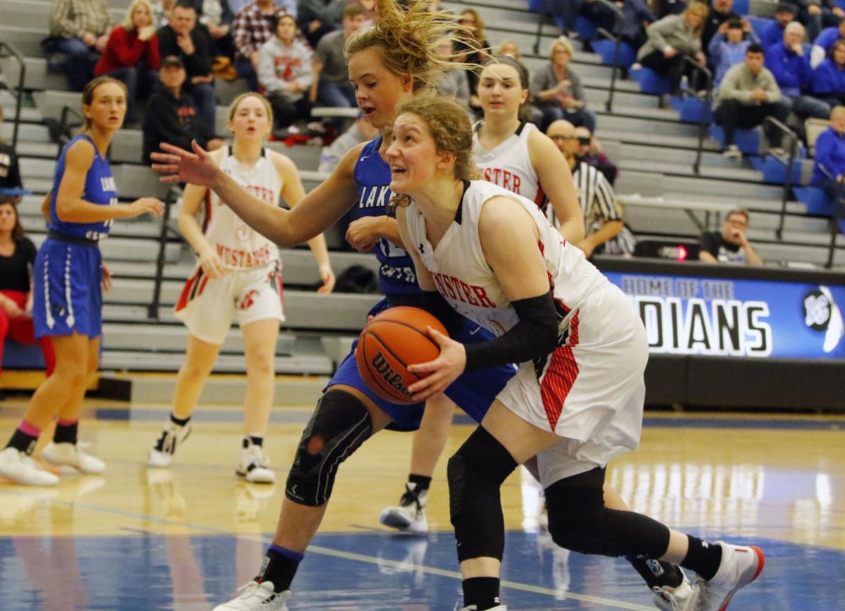 Munster Wins Sectional Title On Holly Kaim S Last Second Layup Lake Central Indians Prep Zone Nwitimes Com