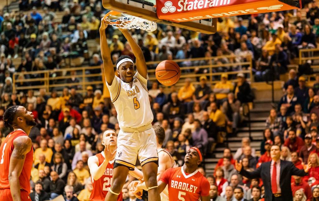 Valparaiso S 3 Point Game Downs Bradley College Basketball