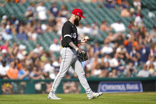 Haase pair of 3-run HRs, inside-the-parker, Tigers top WSox