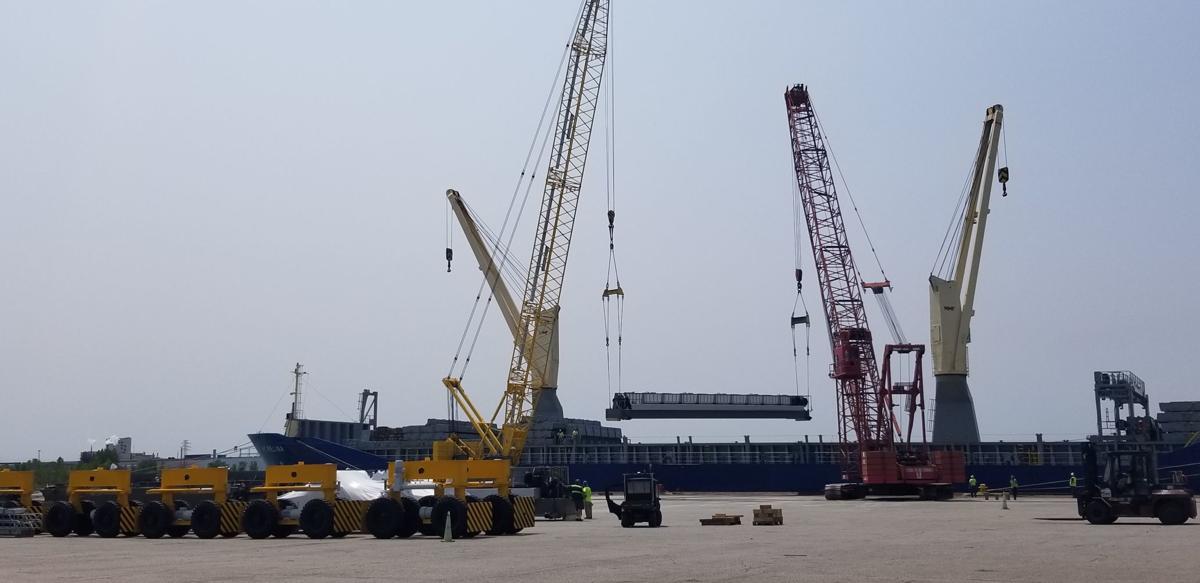 Harbor Freight Gantry Crane >> Port Of Indiana Burns Harbor Handles Rubber Tire Gantry Cranes For Harbor Freight Gantry Crane >> Port Of Indiana Burns Harbor Handles Rubber Tire Gantry Cranes For