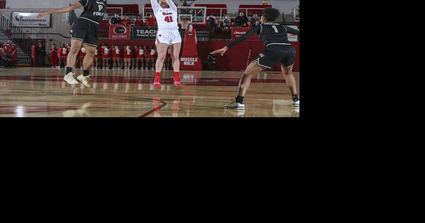 REGION COLLEGIANS: Nolan twins pitching in on the hardwood at St. John’s