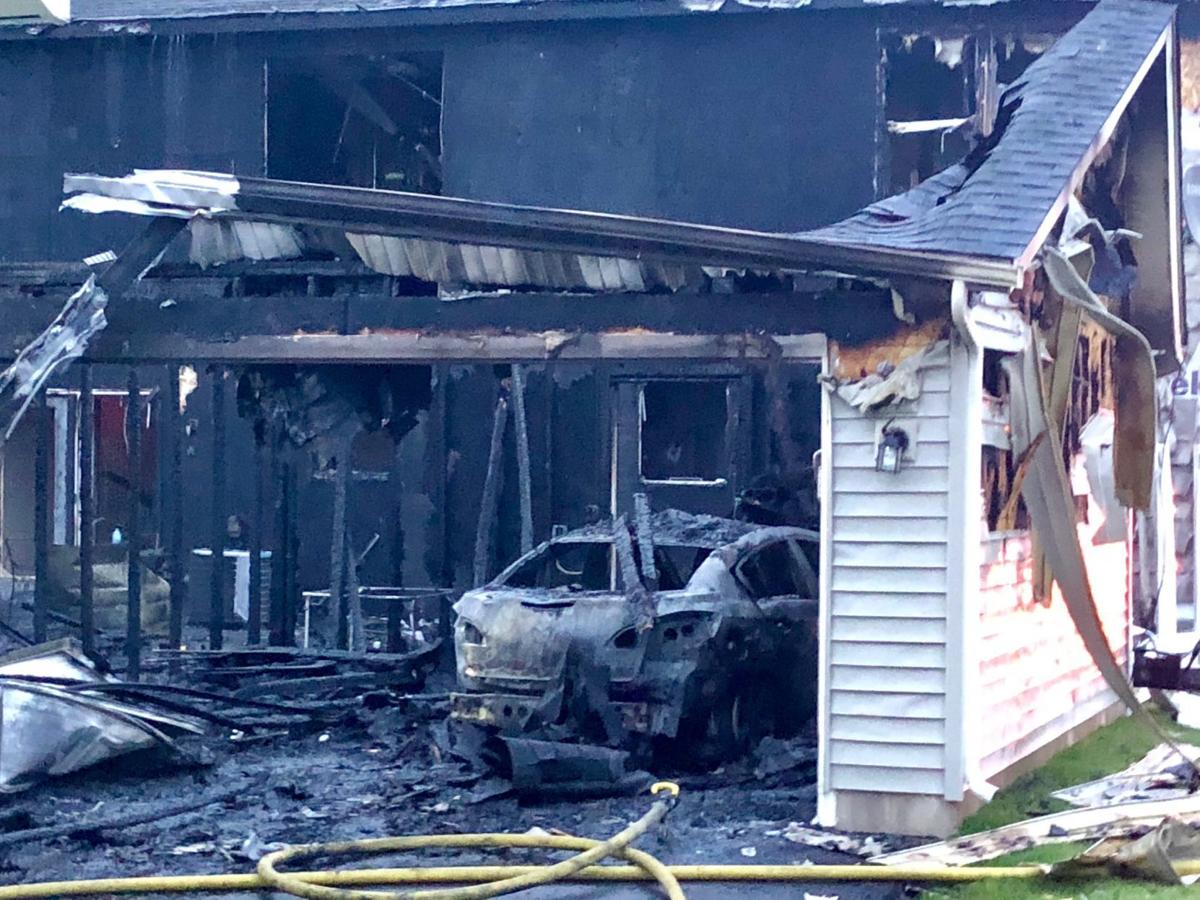 Four families displaced after Crown Point townhouse complex catches