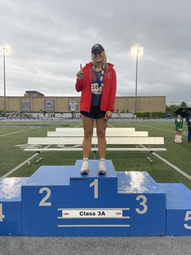 Lincoln-Way Central senior sets school record in taking state discus title