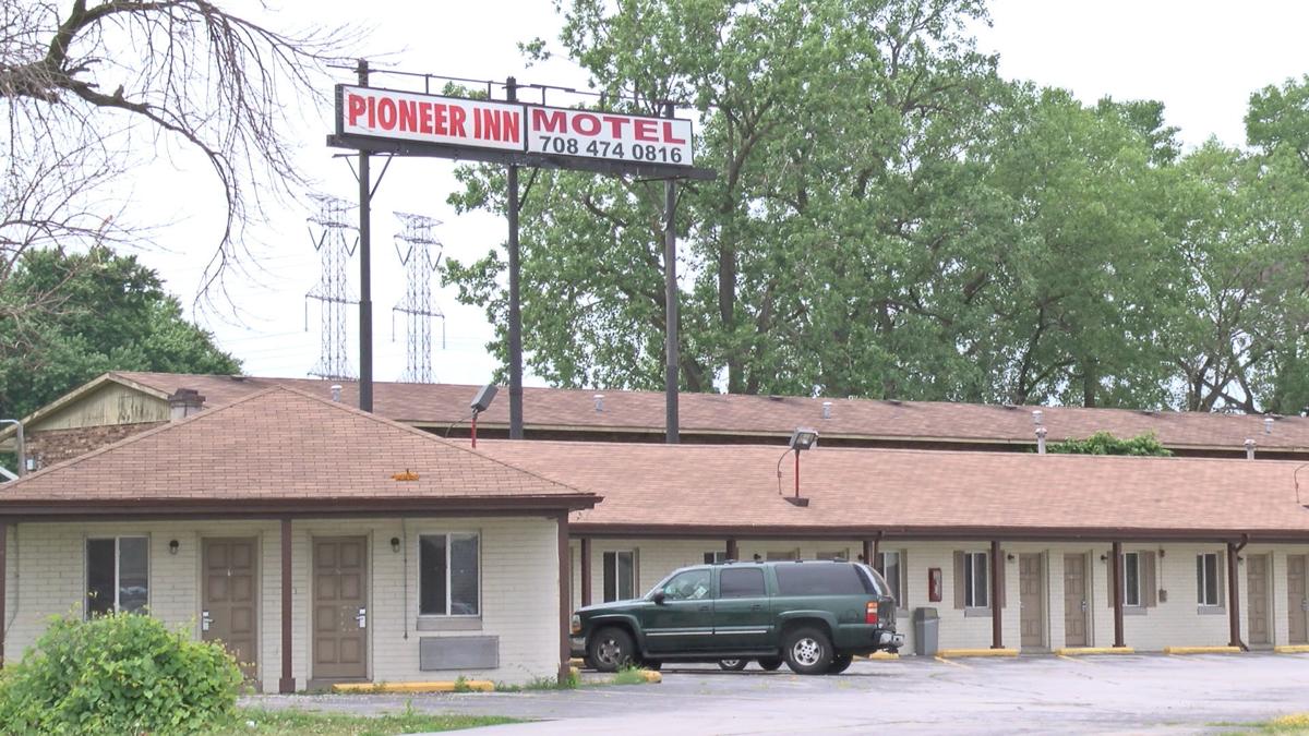 Man shot multiple times at Lansing motel | South Suburban News