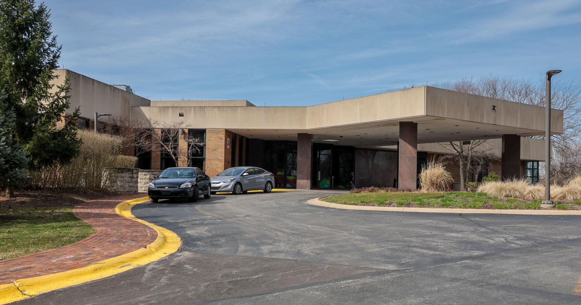 Munster Town Council 'studying all the options' but not planning any action on Center for Visual and Performing Arts - Vimarsana News