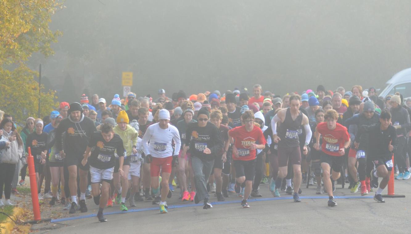 PHOTOS 32nd annual Tinley Park Turkey Trot