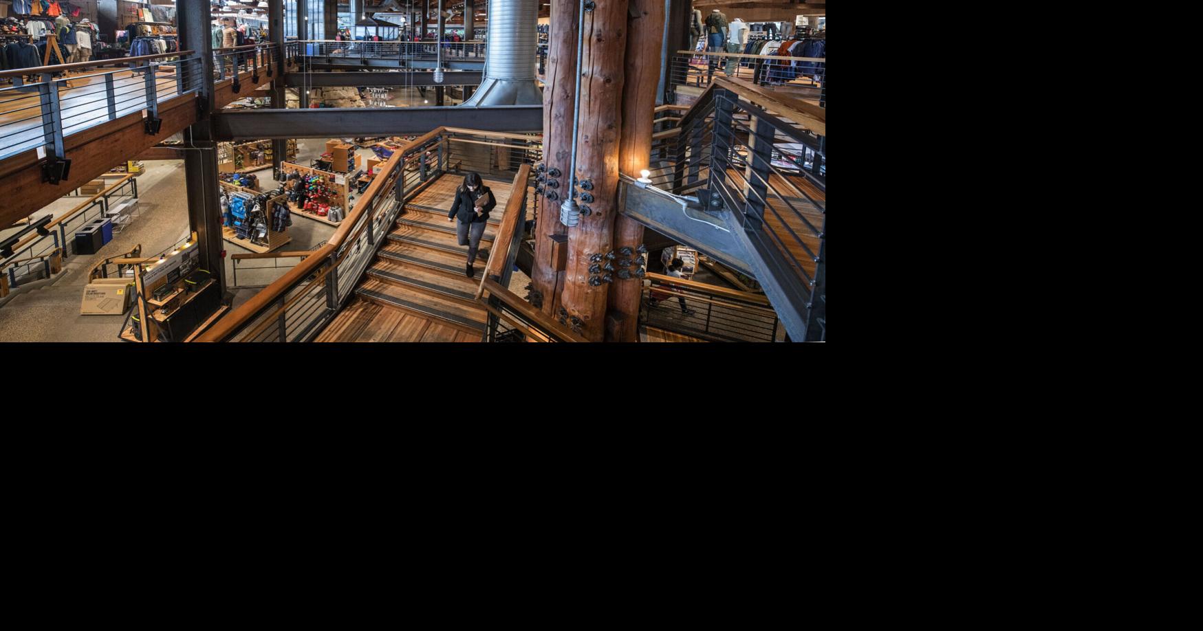 REI workers unionize in Indiana