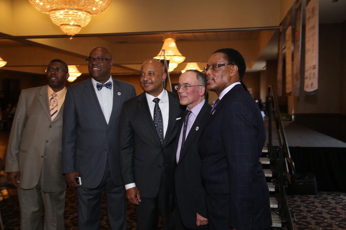 Faces_WCDdinner_041317_2660.JPG