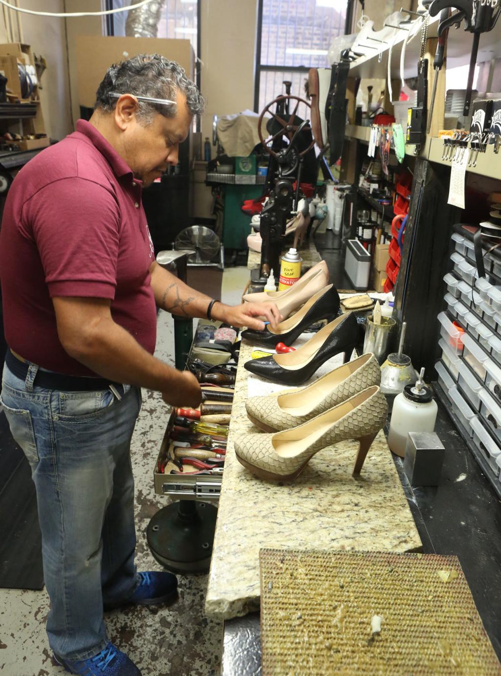 shoe stores in lakeland fl on Shoe Repair Shops Fading Into Memory But Some Owners Still Soldier On Northwest Indiana Business Headlines Nwitimes Com