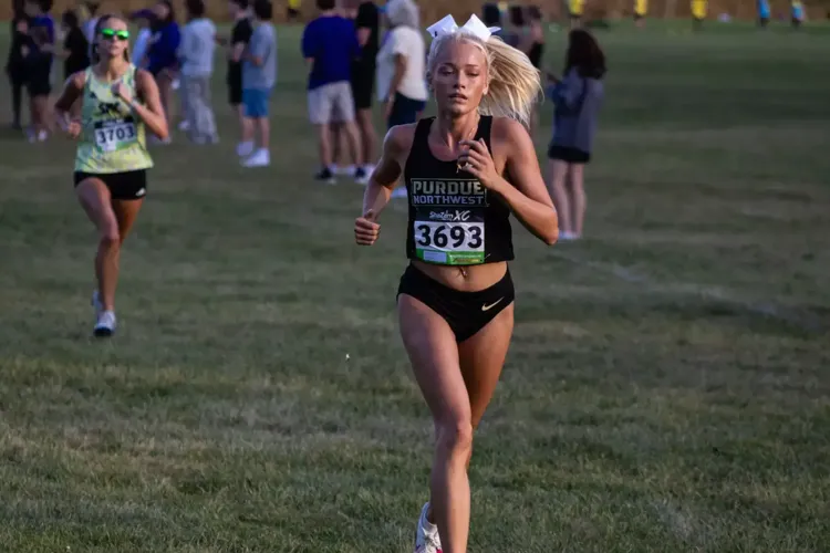 PNW Women’s Cross Country Competes at Lewis Crossover