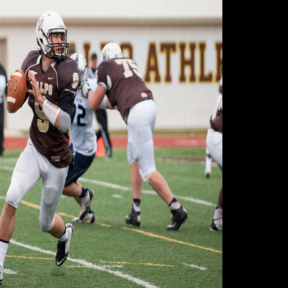 Former Valparaiso Quarterback Lehman Helping To Fend Off Covid 19