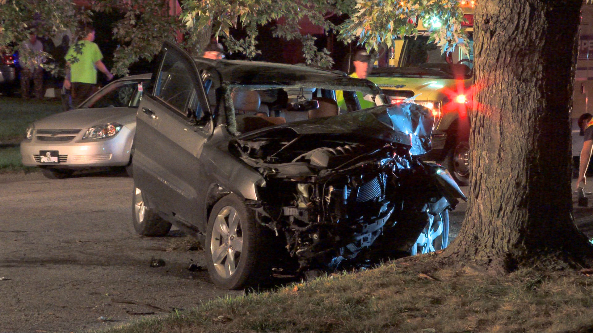 Man Pulled From Car After Hitting Tree; Alcohol A Factor In Crash ...