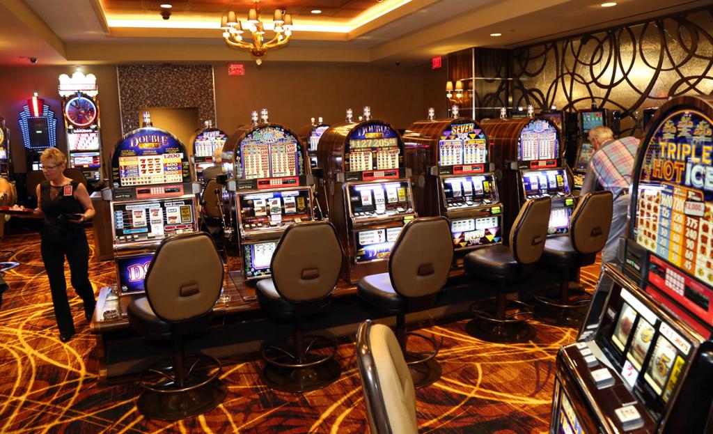 Casino revenue off slightly in March | Northwest Indiana Business Headlines  | nwitimes.com