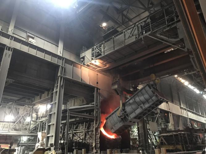 Great Lakes steel production dipped last week