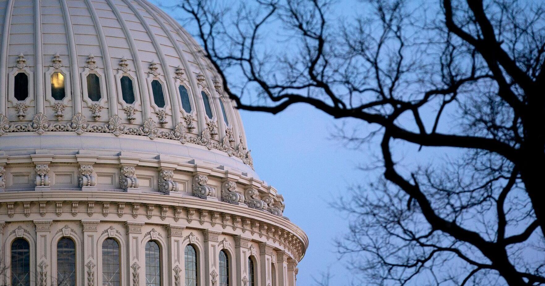 Patricia Murphy: America is going broke, so let Washington make a deal - Vimarsana News