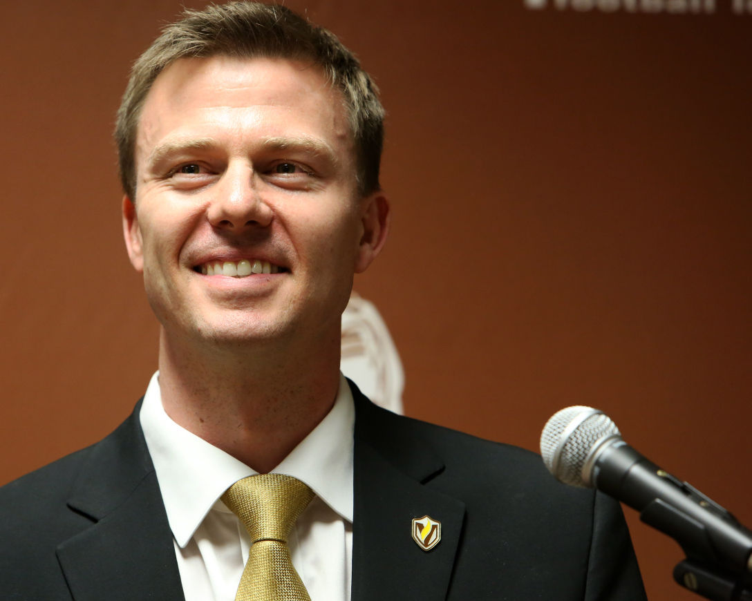 valpo head basketball coach valpo head basketball coach