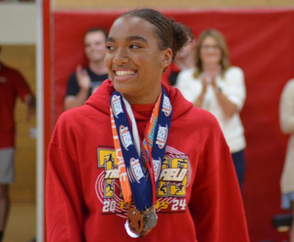 Tinley girls grab third in state track with junior scoring school's first title — in 300 hurdles