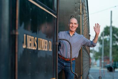 Geoffrey Baer's Riding the Rails