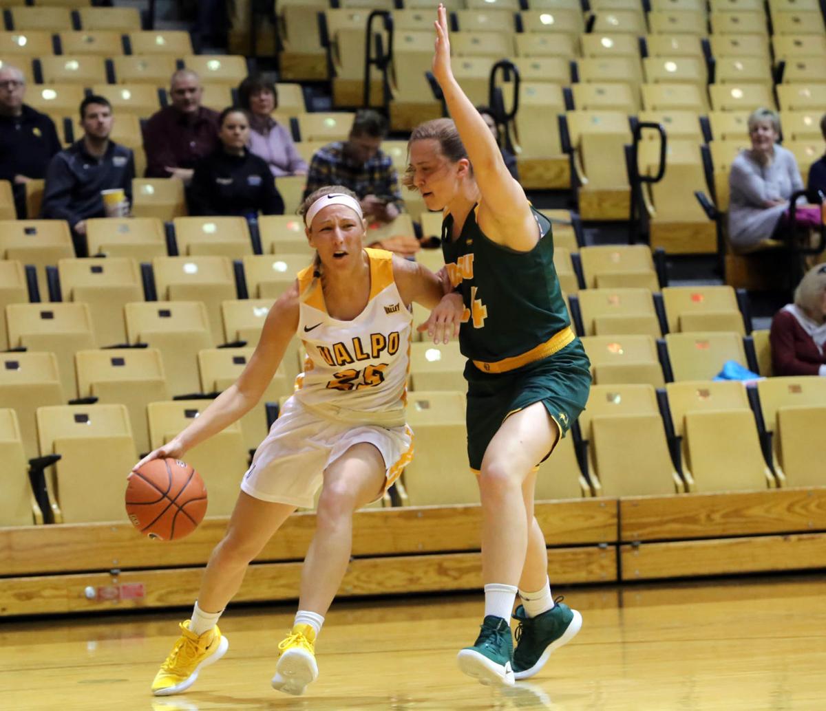 Grace Hales, Valparaiso