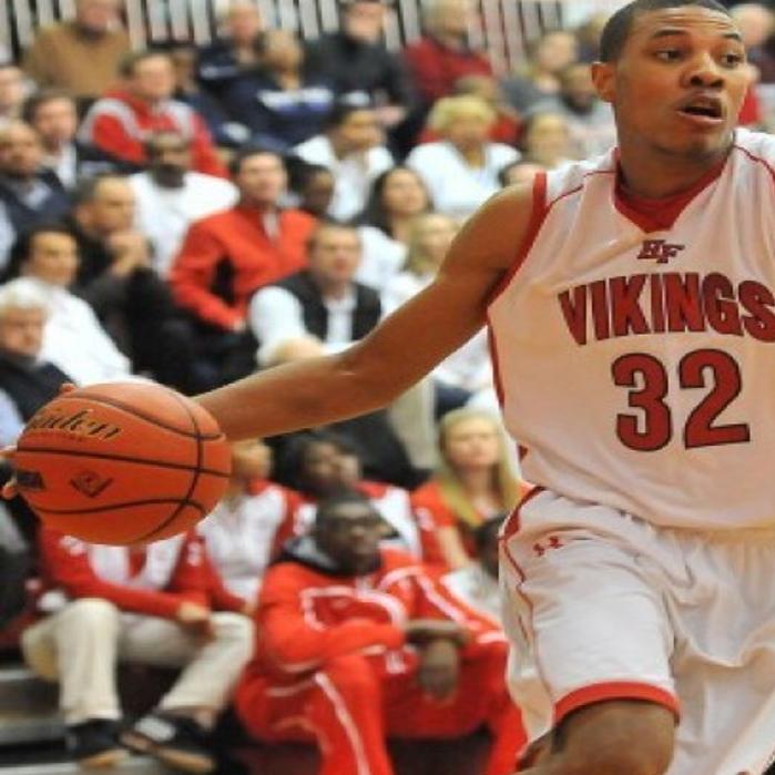 H F Basketball Player Tim Williams Signs With Samford University