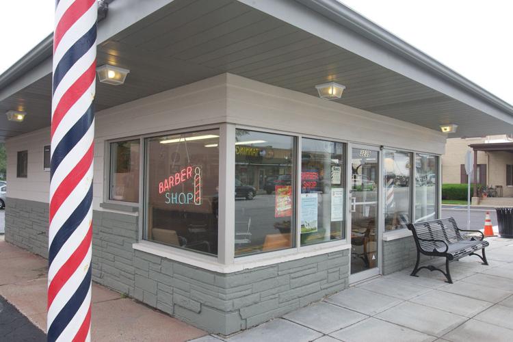 SMALLBUSINESS SPOTLIGHT Kent's Barber Shop, Lansing