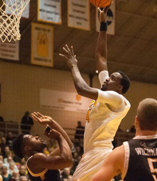 Vashil Fernandez Shoots Inside The Paint Thursday Night