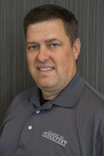 Frankfort extends contract of village administrator, names assistant