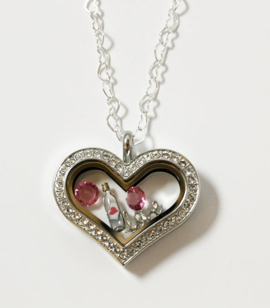 Origami owl store heart necklace