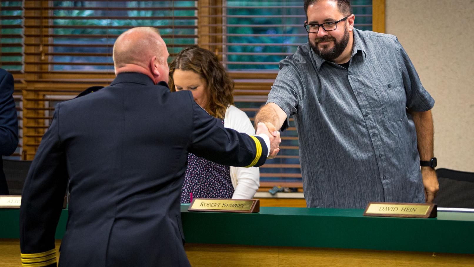 Alcott sworn in as new Dyer police chief - Vimarsana News