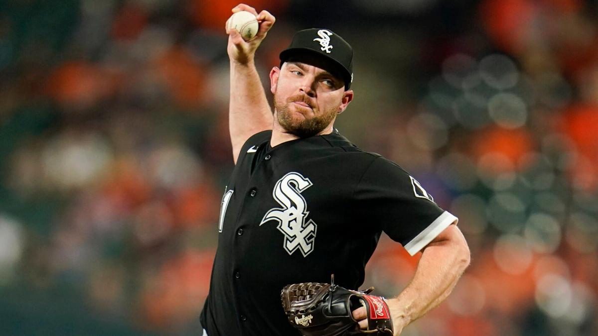 Hendriks gets first save since cancer as Giolito, White Sox top Yankees