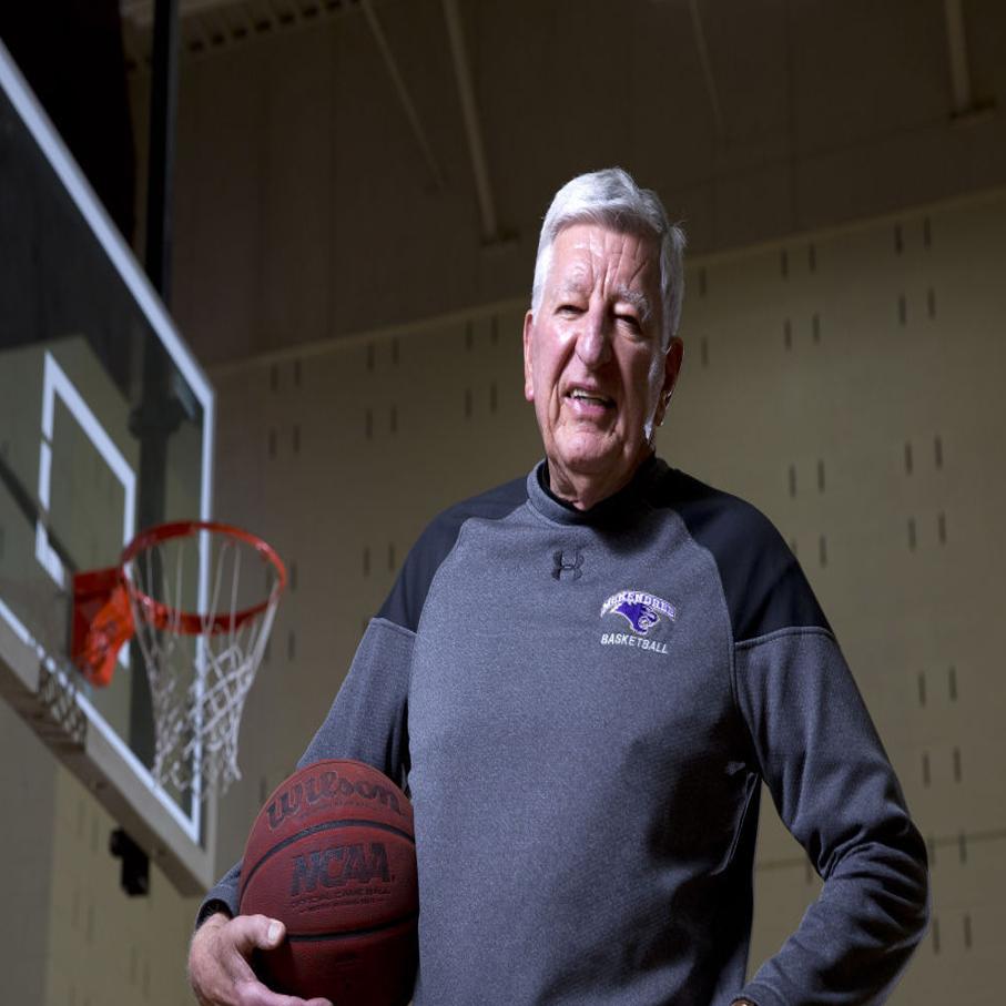 Mckendree University Coach Sets Wins Record At 1 099 College
