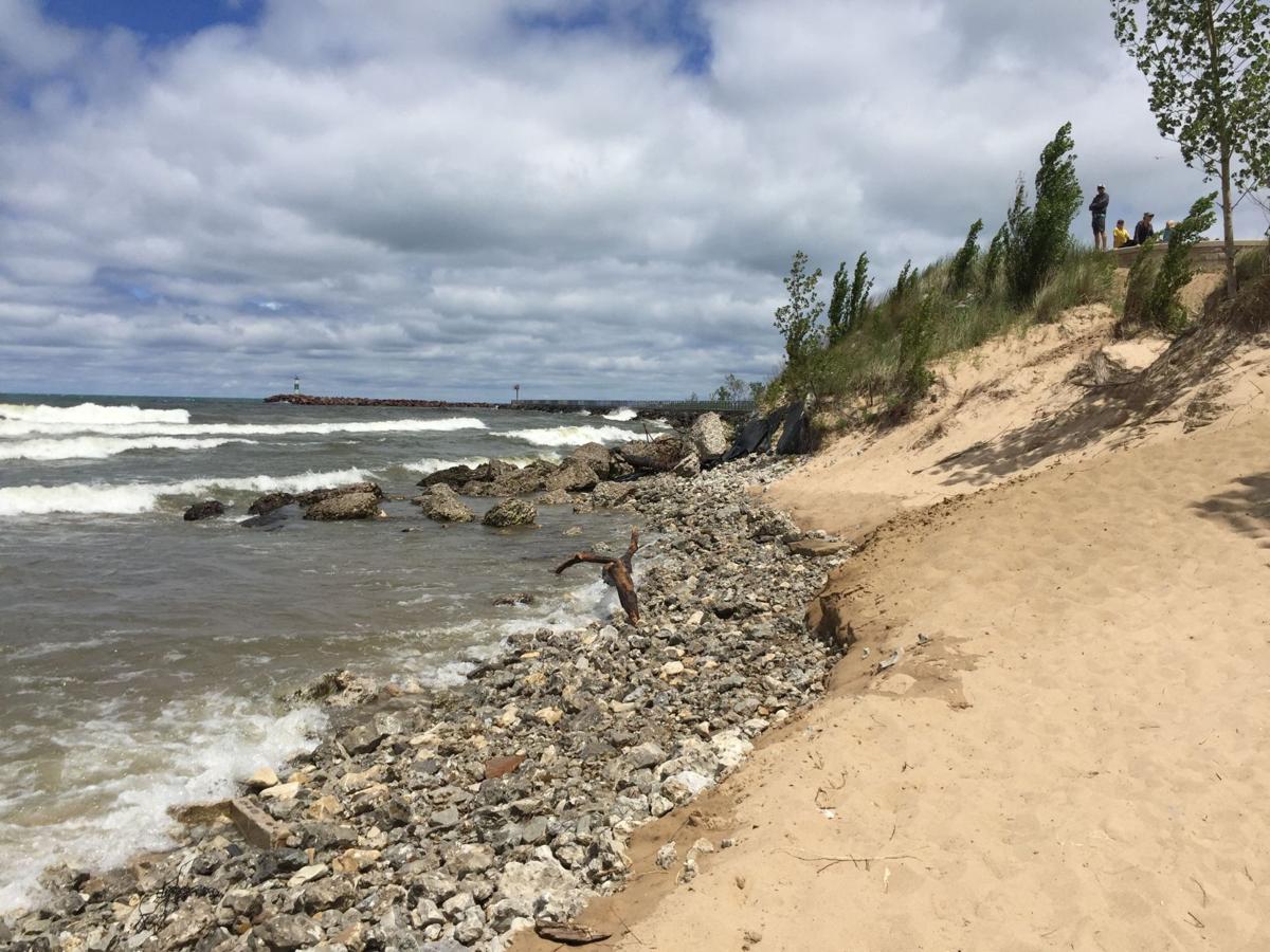 Update Large Group Of Citizens Contributed To The Rescue S Erosion Continues To Batter Ogden Dunes Portage Ss