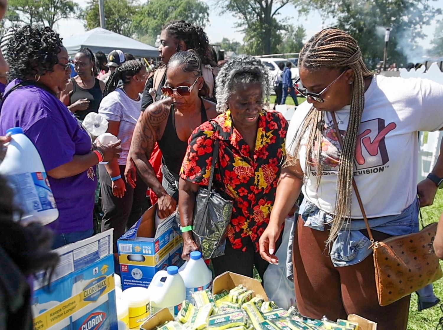 'Gary spoke up for Gary' | City brings out vendors, barbers and food critic Keith Lee to help residents