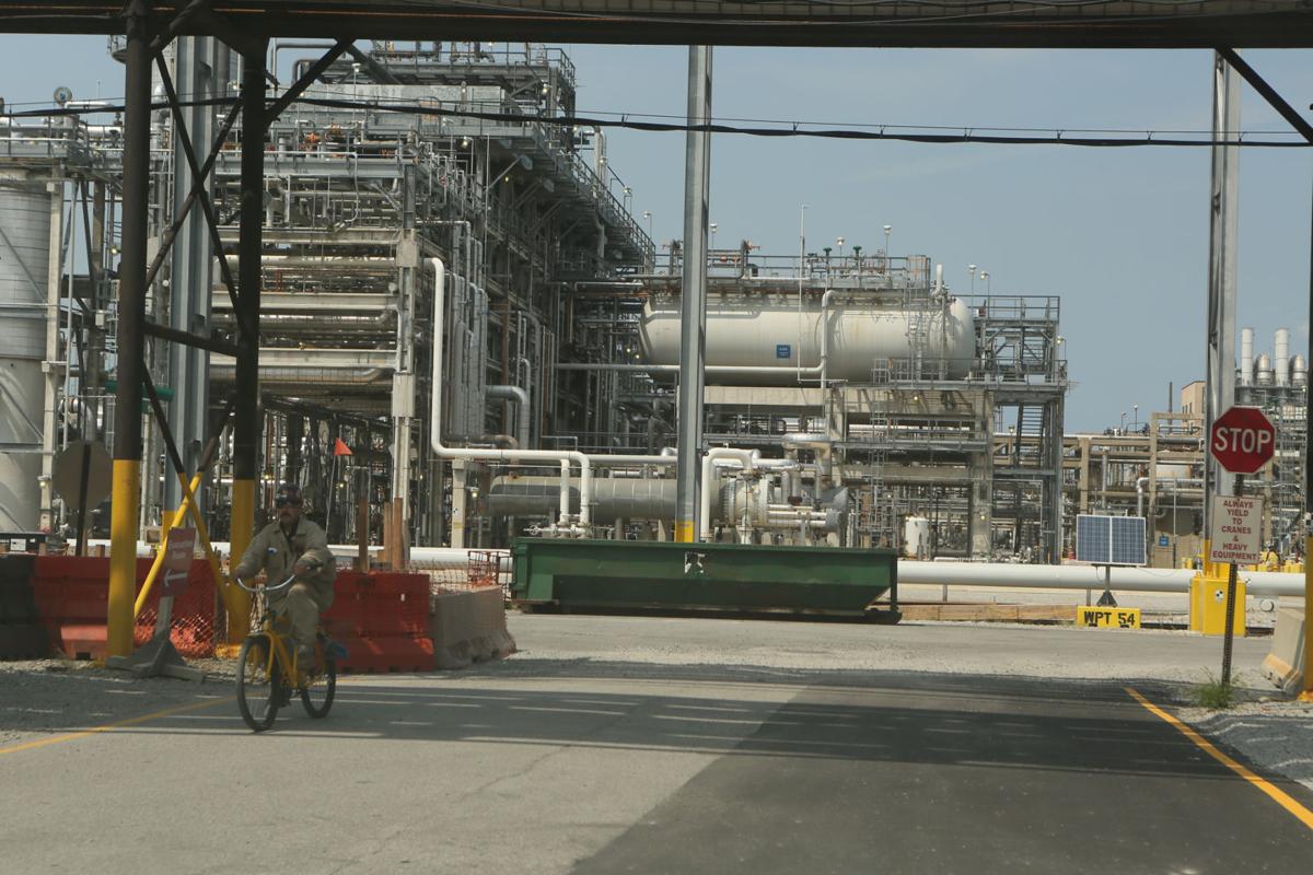 BP eyes another major Whiting investment, will reduce
