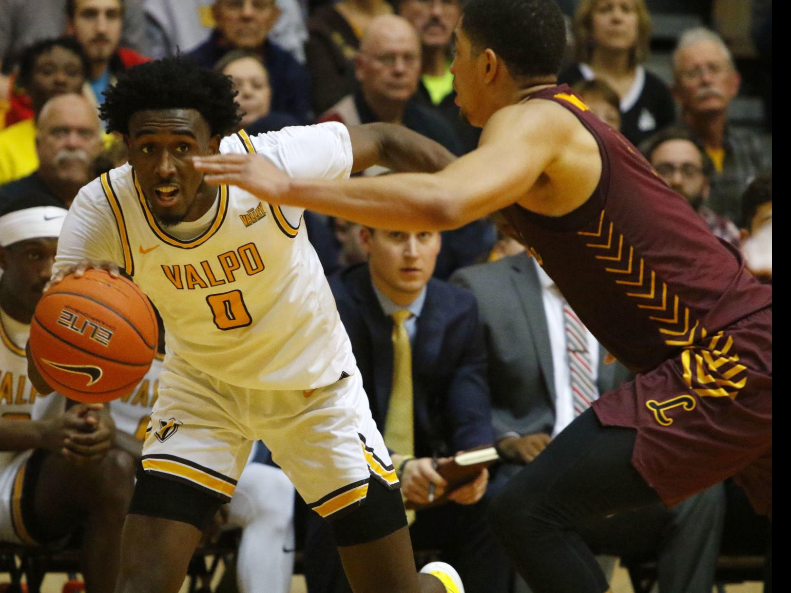Valparaiso S Javon Freeman Liberty Cleared For Mvc Tourney Named