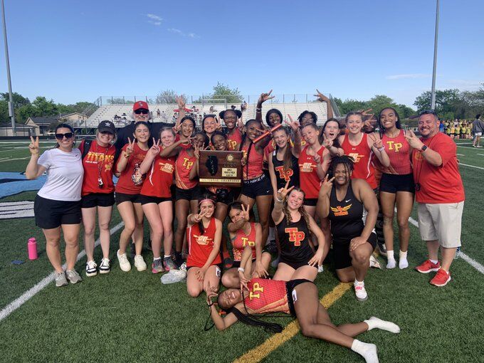 Tinley repeats sectional success in girls track